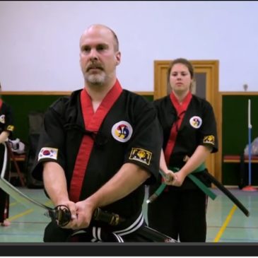 Kummooyeh on TV in Germany (8 May, 2015) 검무예 독일 TV 방영