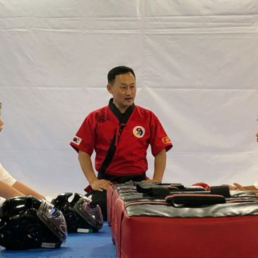Kummooyeh seminar and instructor training in Singapore                                                   (싱가폴 검무예 세미나  및 지도자 수련: 검무예 총관장 장현규)
